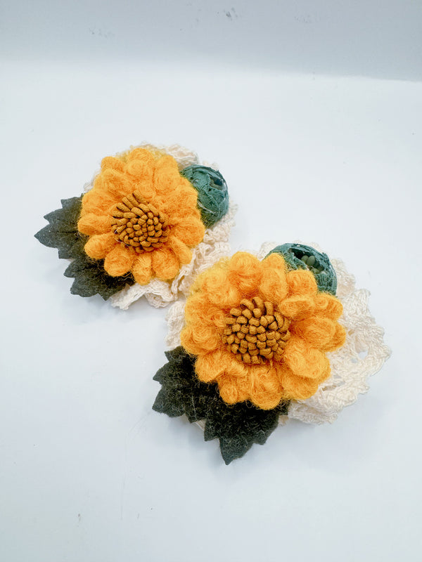 Sunshine Whisper Collection: Mini Sunflower Brooch for a Fresh, Forest-Inspired Look