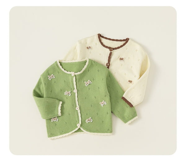 Butterfly Bow Sweater for Girls - A Timeless Classic for Spring and Autumn